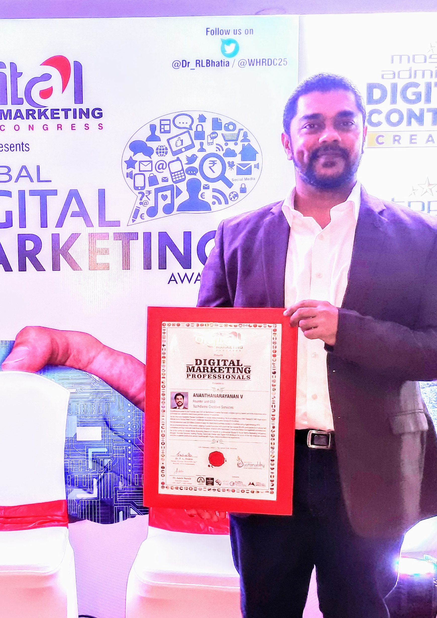 CMO Global ASIA World Marketing Congress award digital marketing social media roi ananthanarayanan v corporate training speaker c-suite executive coach digital roi strategist